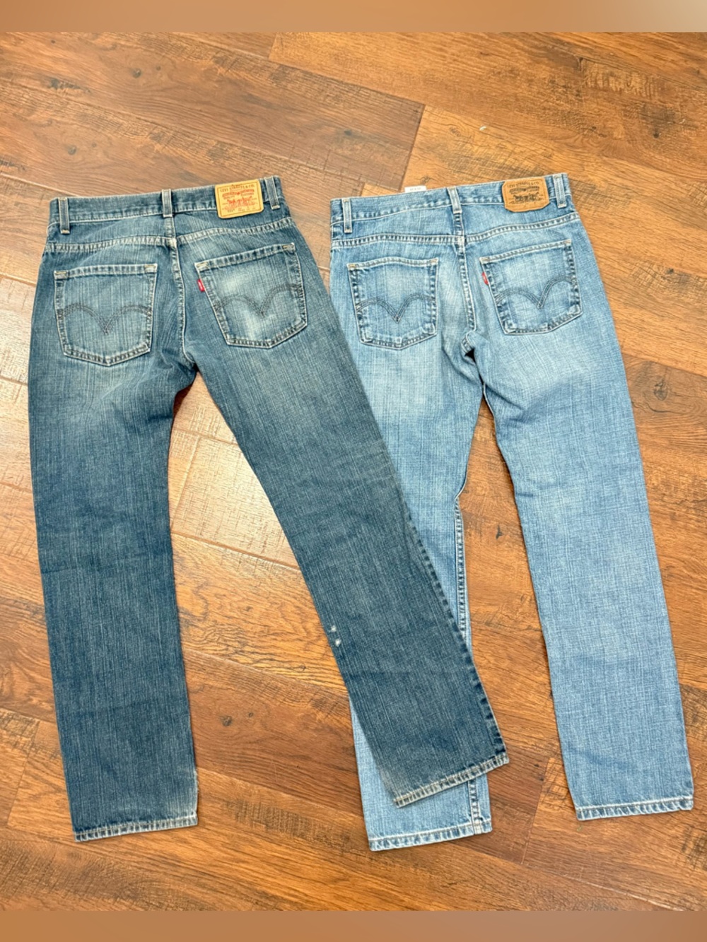 Bundle Y2K 2 Levi's Men's 100% Cotton Straight Jeans Duo in Dark and Light Blue